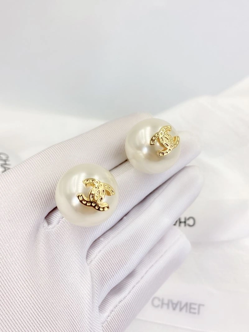 MoistureWicking Chanel Earrings 227686