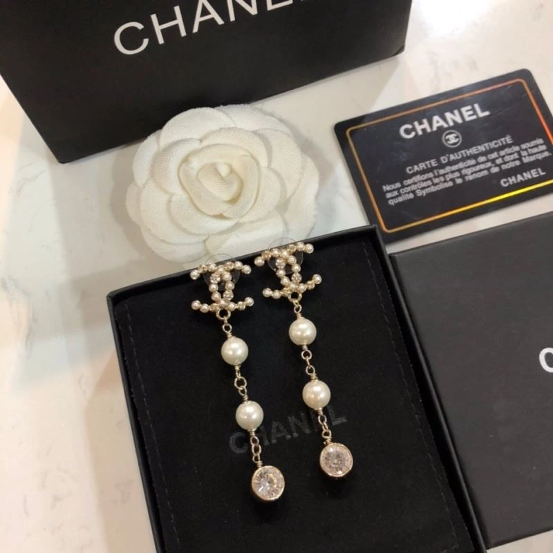 Chanel Earrings Affordable 227680