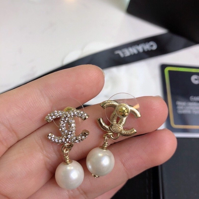 Chanel Earrings HighQuality 227822
