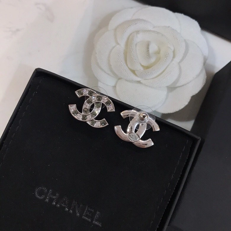 Reliable Chanel Earrings 227677
