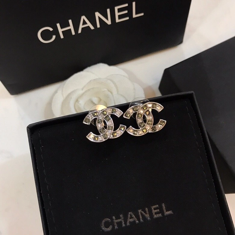 Reliable Chanel Earrings 227677