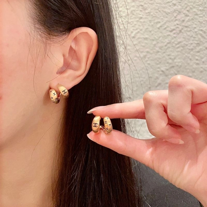 MoistureWicking Chanel Earrings 227690