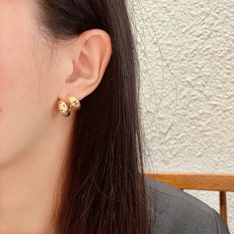 MoistureWicking Chanel Earrings 227690
