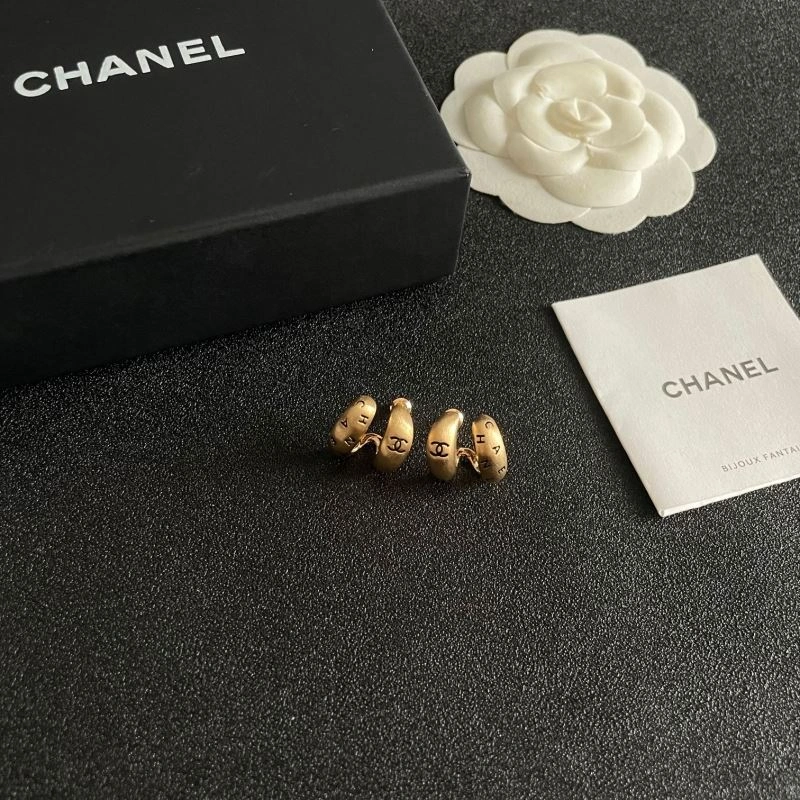 MoistureWicking Chanel Earrings 227690