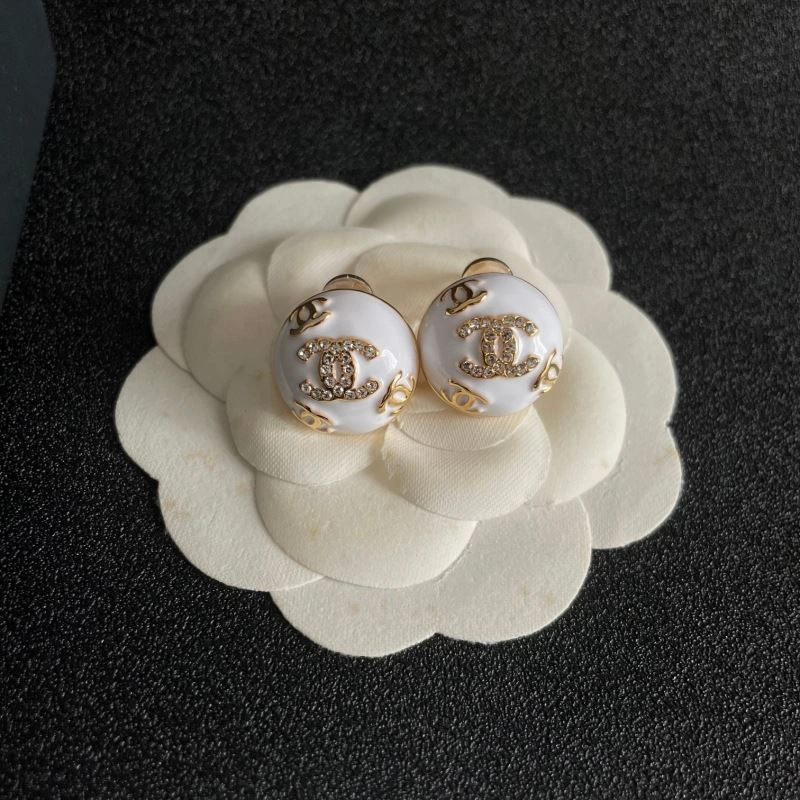 Chanel Earrings Comfortable 227711