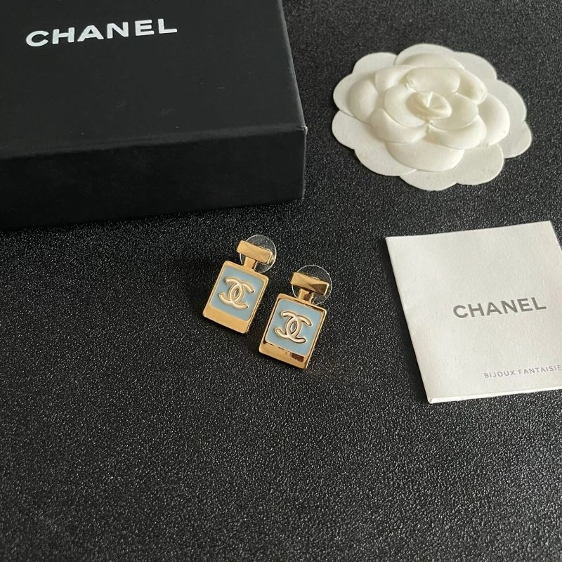 Chanel Earrings ModernLook 227689