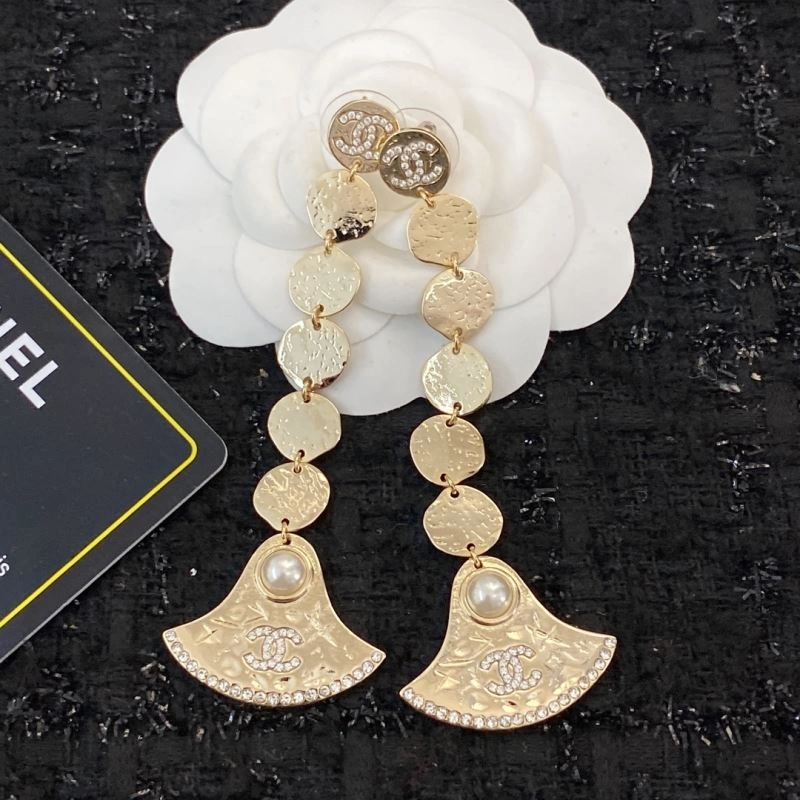 Chanel Earrings Trendsetting 227650
