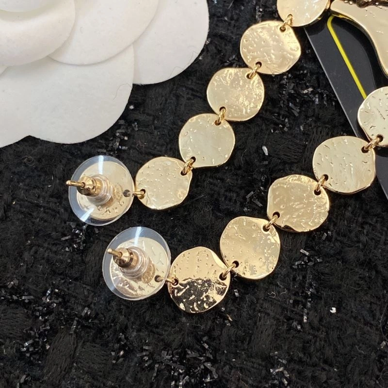 Chanel Earrings Trendsetting 227650
