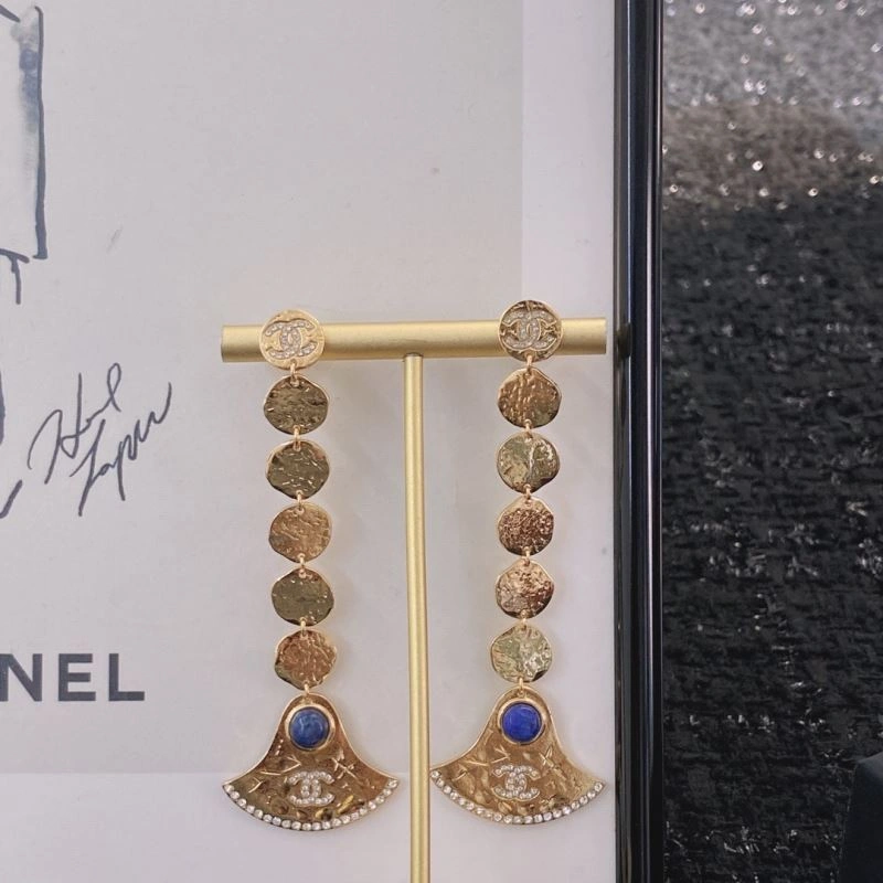 Chanel Earrings Trendsetting 227650