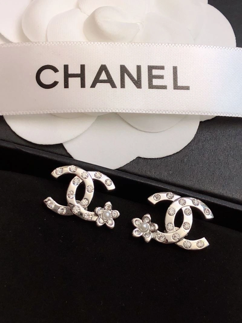 Chanel Earrings Effortless 227651