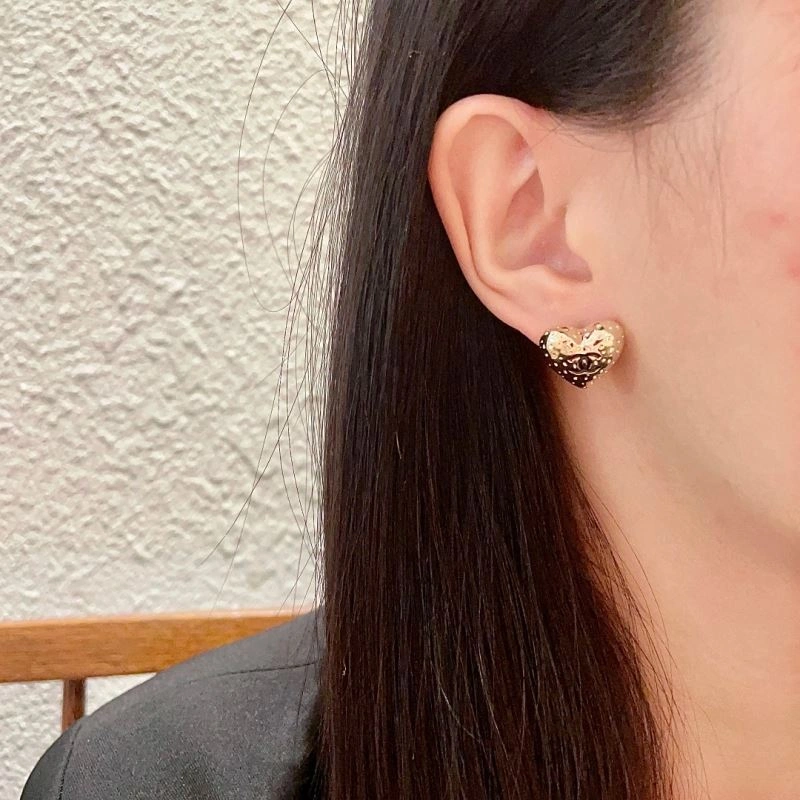 Unique Chanel Earrings 227632