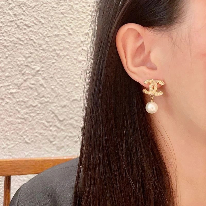 Chanel Earrings Neat 227676
