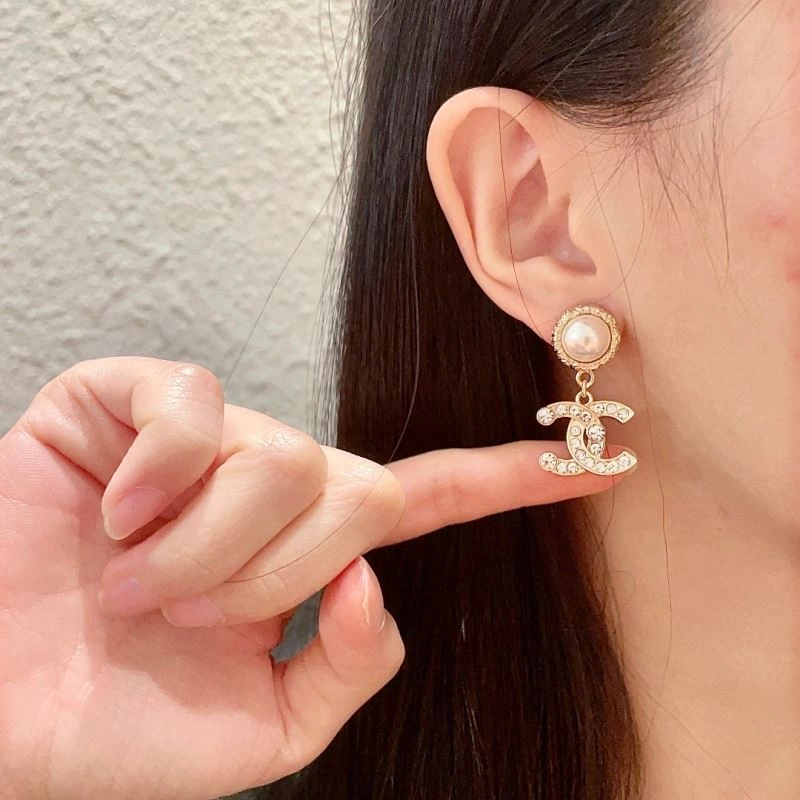 Chanel Earrings SoftTouch 227630