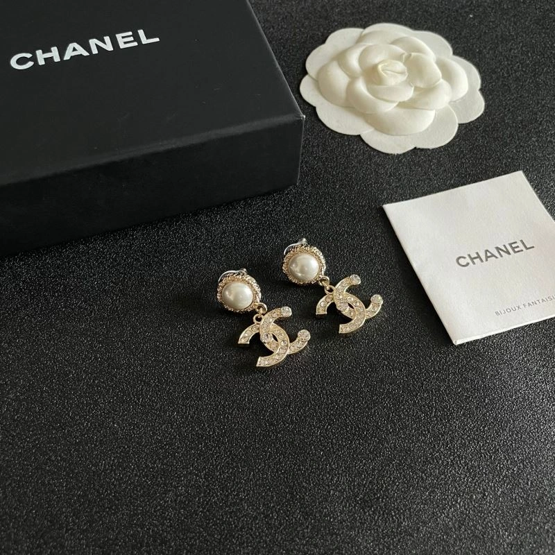 Chanel Earrings SoftTouch 227630