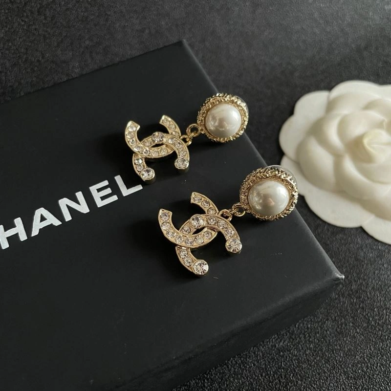 Chanel Earrings SoftTouch 227630