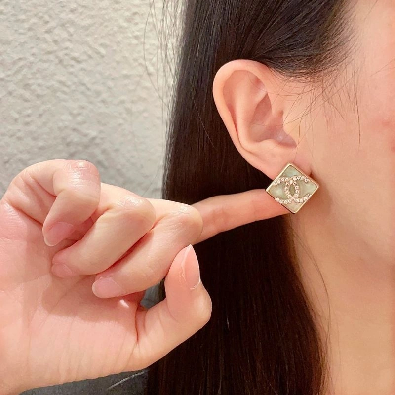 TechFriendly Chanel Earrings 227675