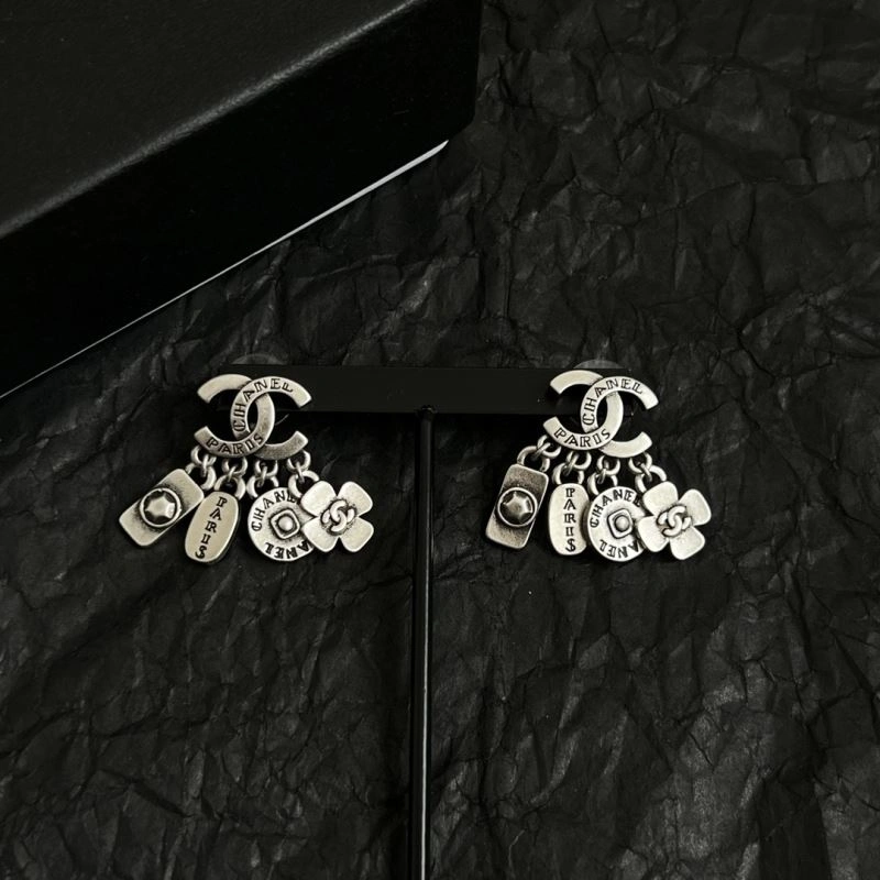 Chanel Earrings Trendsetting 227671