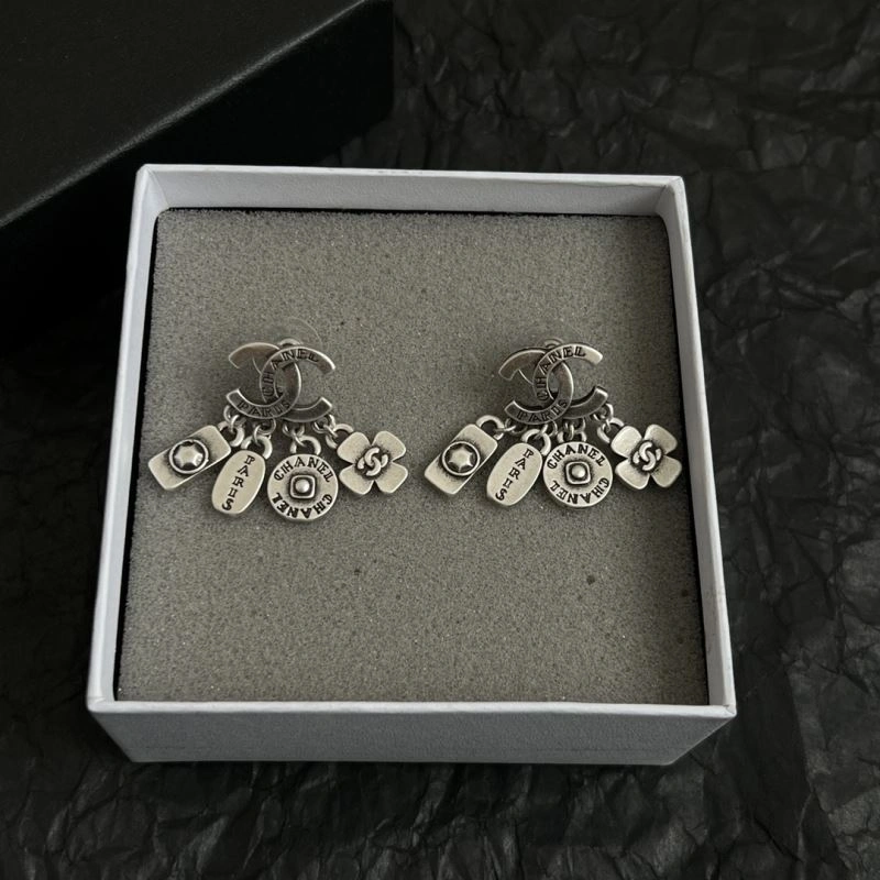 Chanel Earrings Trendsetting 227671