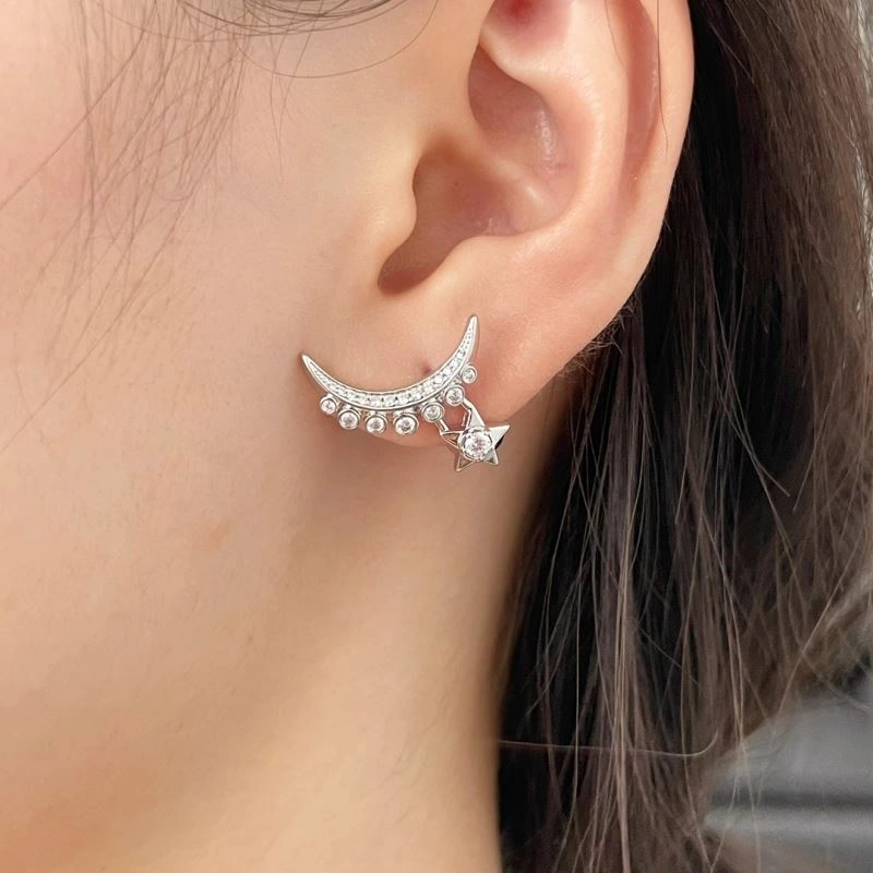 Sophisticated Chanel Earrings 227606