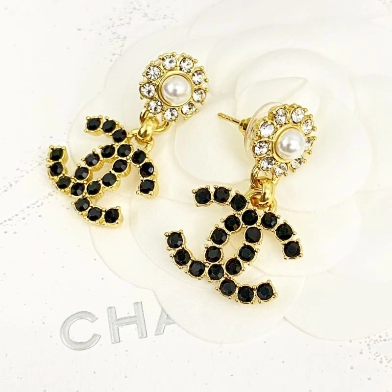 Chanel Earrings StreetReady 227609