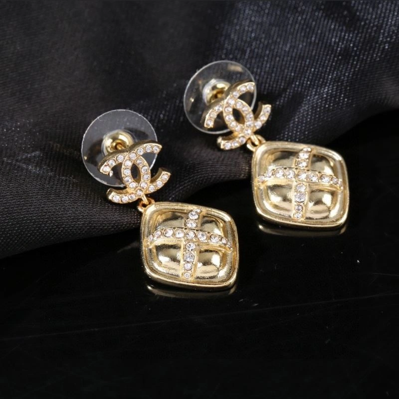 Chanel Earrings Modern 227583