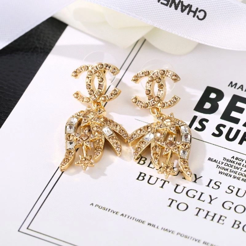 Chanel Earrings Packable 227607