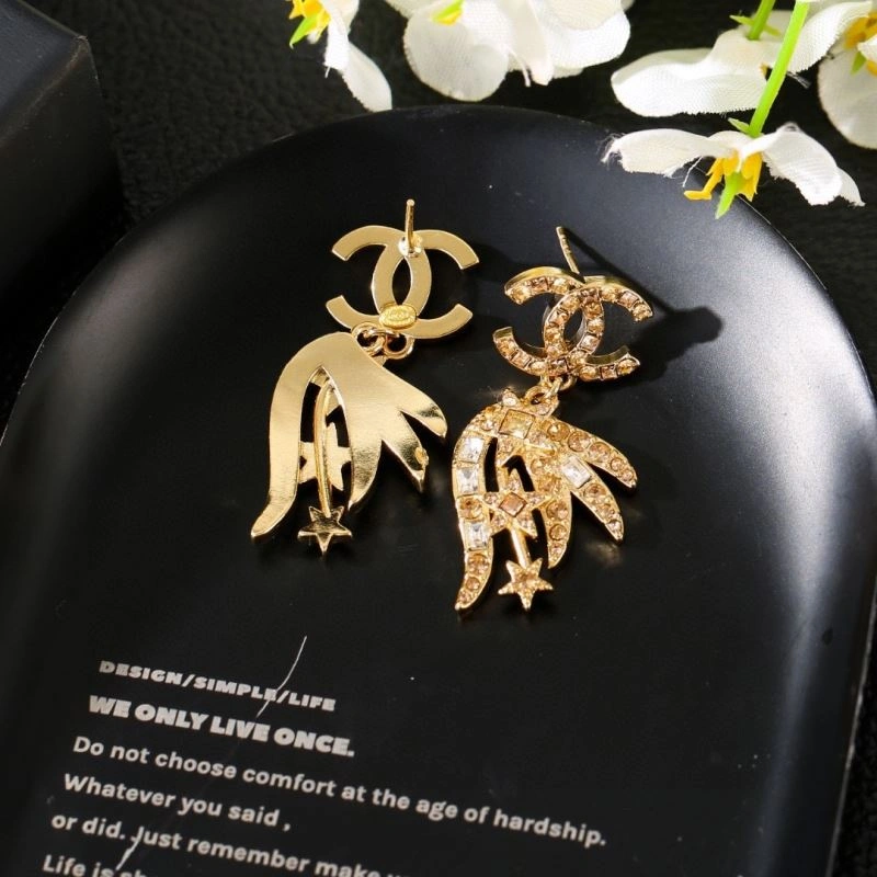 Chanel Earrings Packable 227607