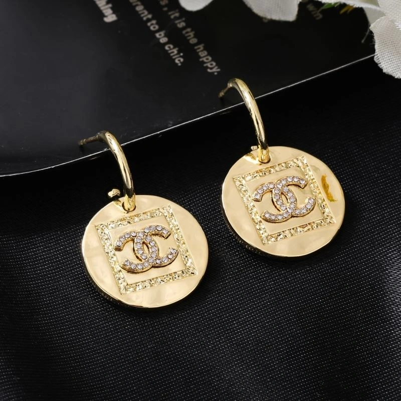 Chanel Earrings Trendsetting 227589