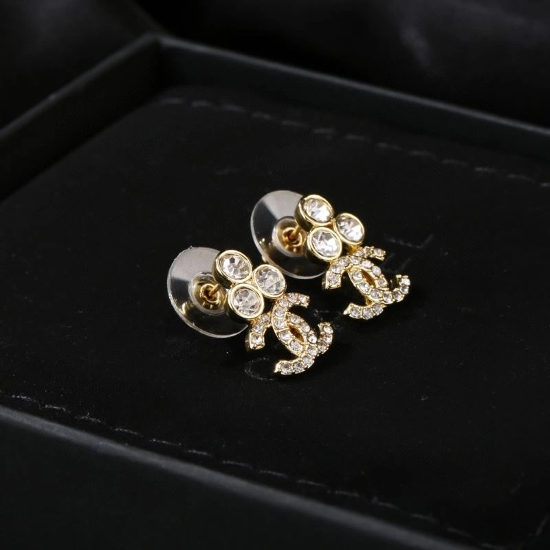 Compact Chanel Earrings 227577