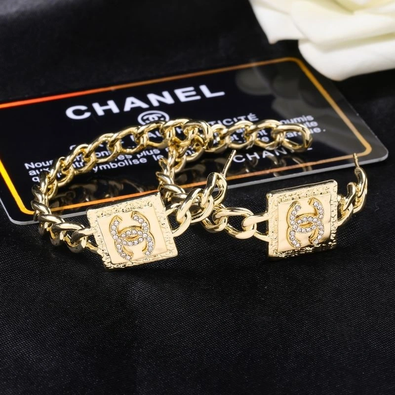 Stretchable Chanel Earrings 227574