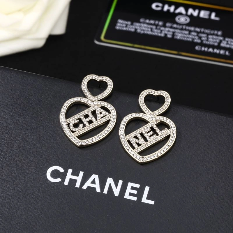 Stylish Chanel Earrings 227644