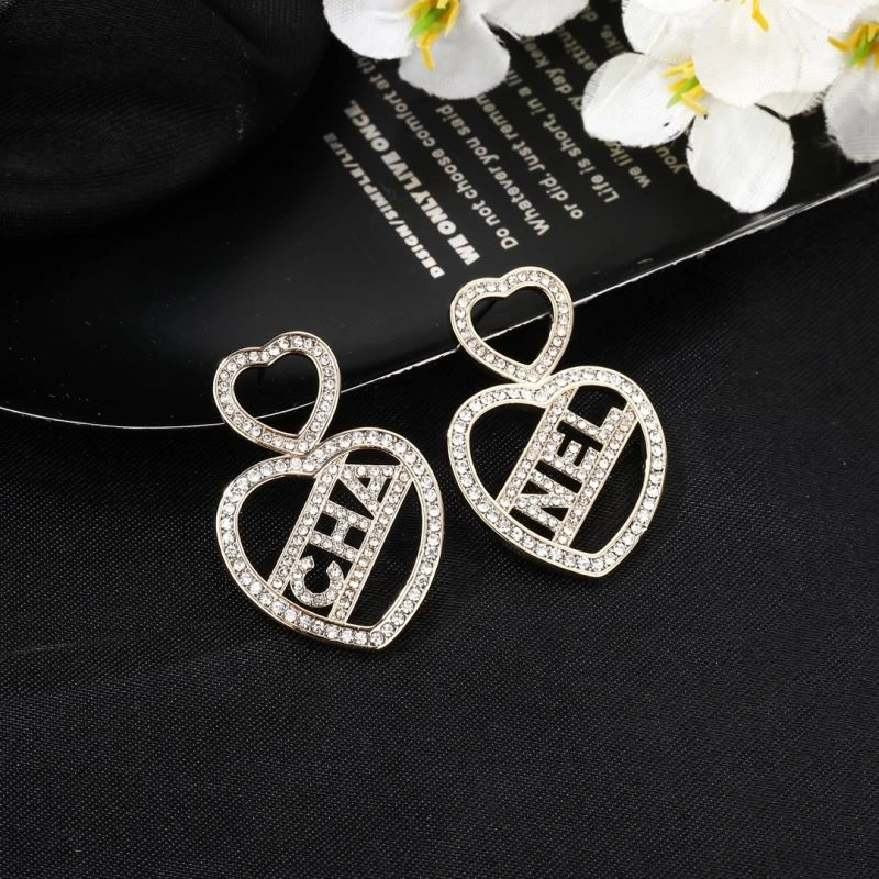 Stylish Chanel Earrings 227644