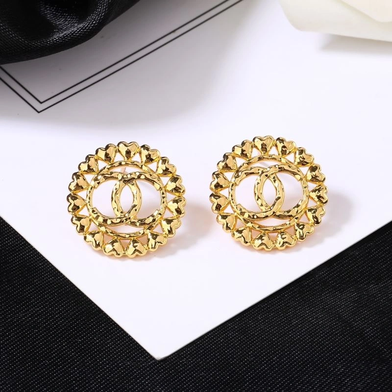 Minimalist Chanel Earrings 227640