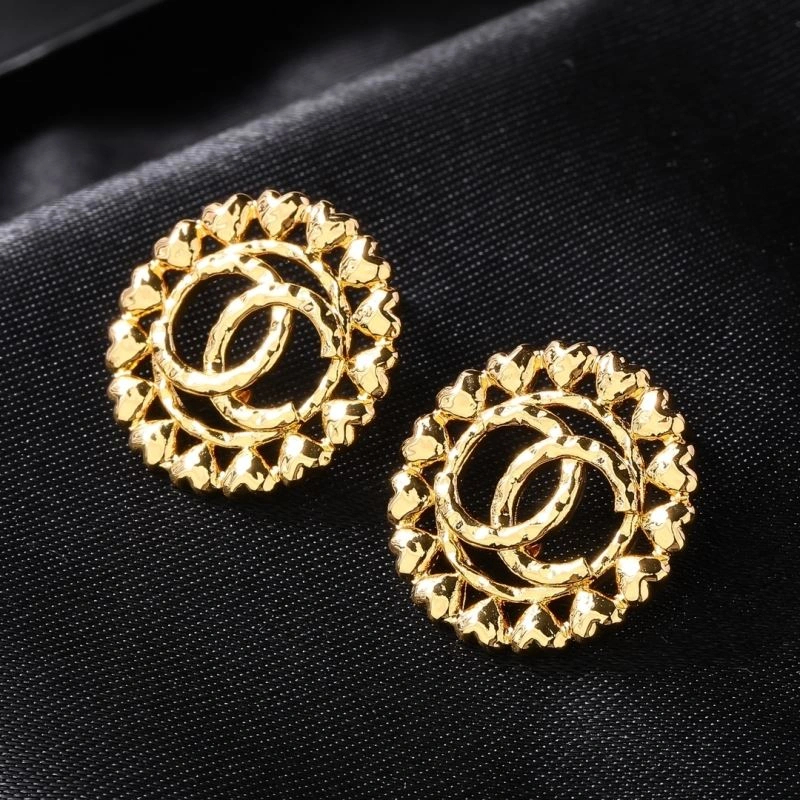 Minimalist Chanel Earrings 227640