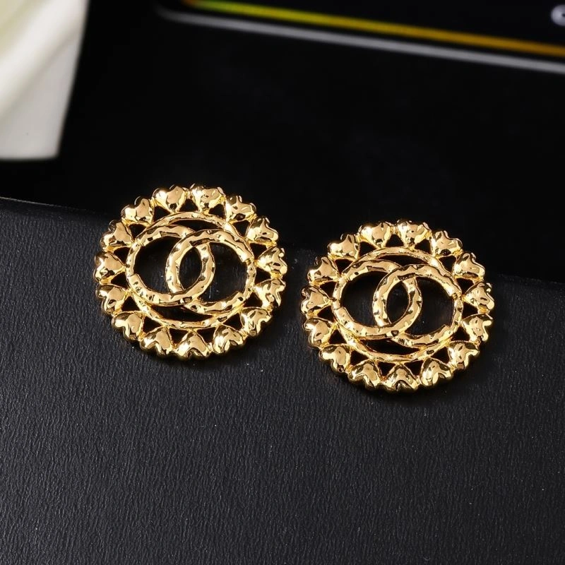 Minimalist Chanel Earrings 227640