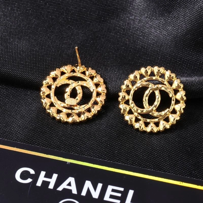 Minimalist Chanel Earrings 227640