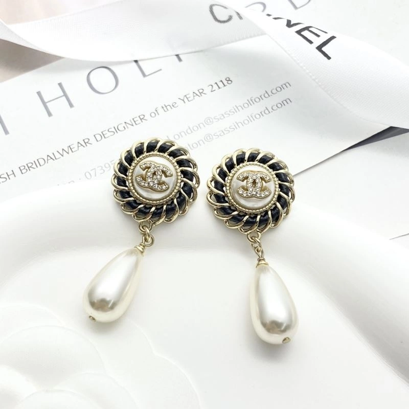 Affordable Chanel Earrings 227558