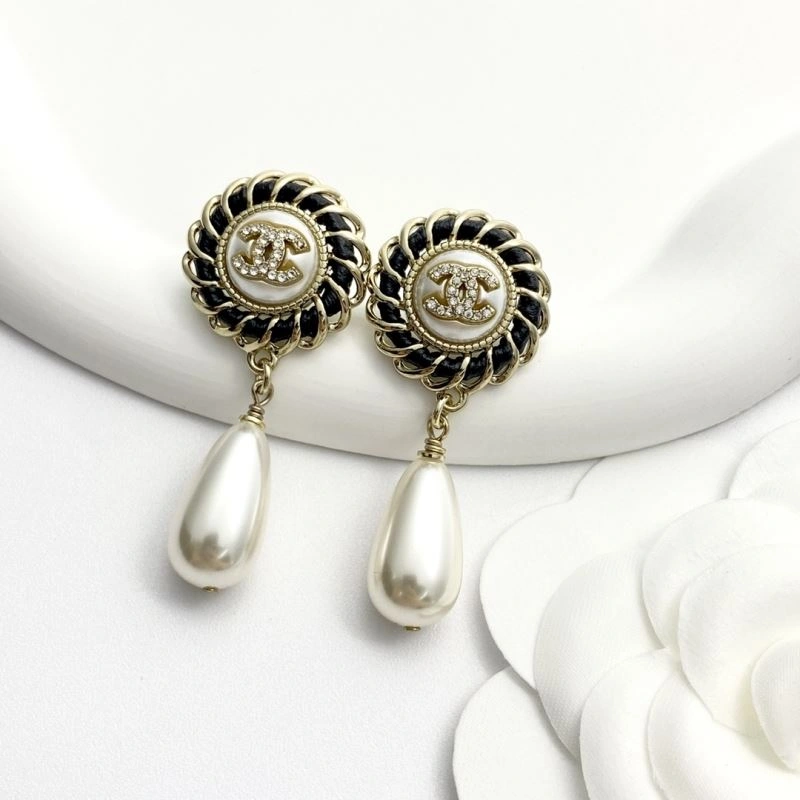 Affordable Chanel Earrings 227558