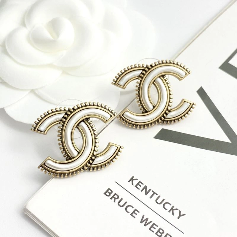 Chanel Earrings Vibrant 227598
