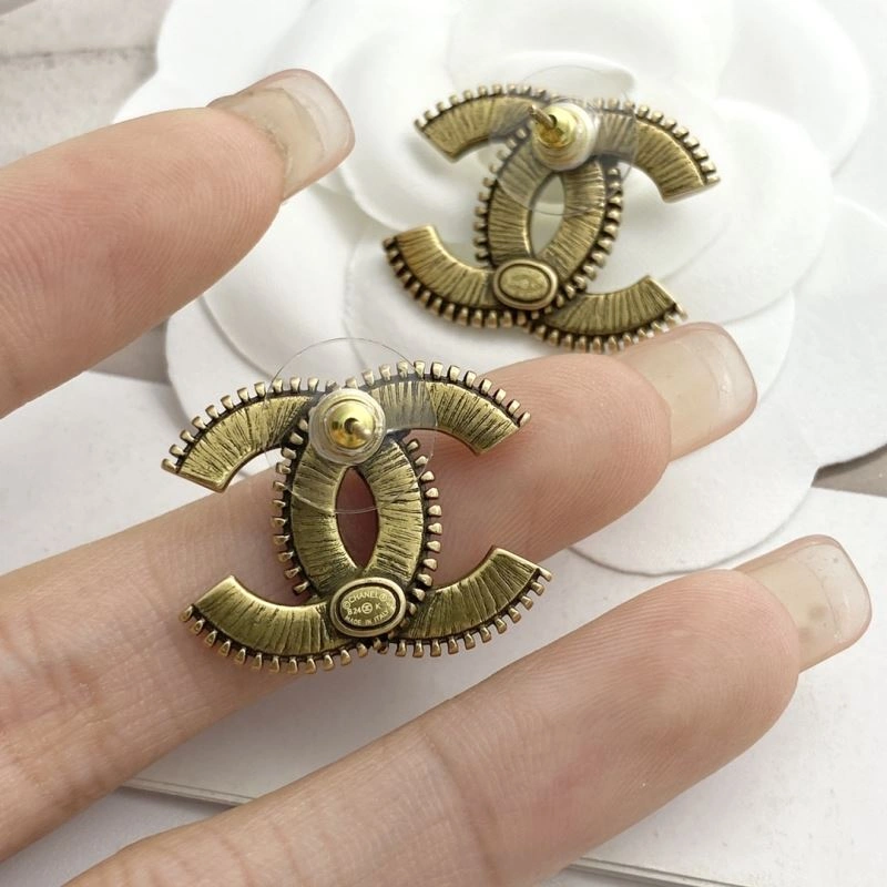 Chanel Earrings Vibrant 227598