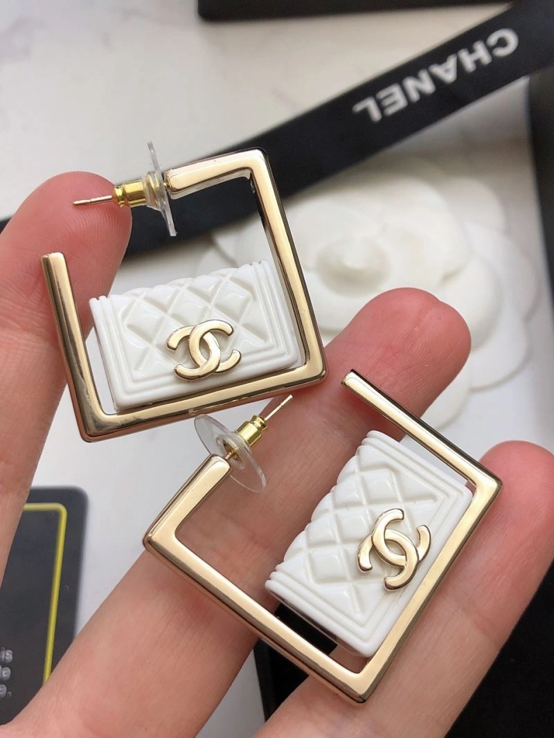 Chanel Earrings WellDesigned 227542