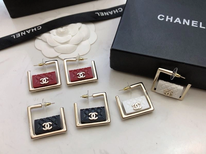 Chanel Earrings WellDesigned 227542