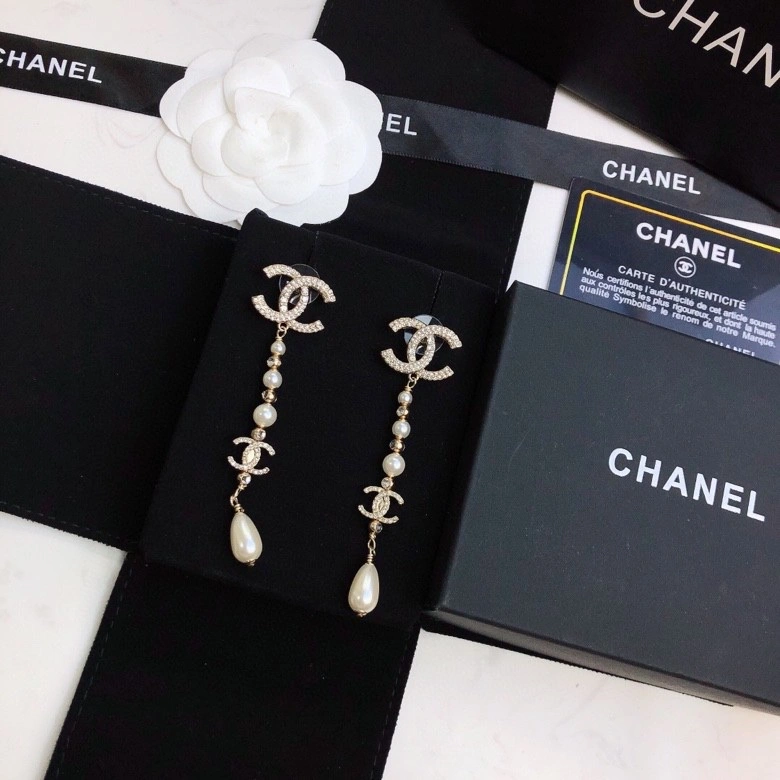 Chanel Earrings Affordable 227538