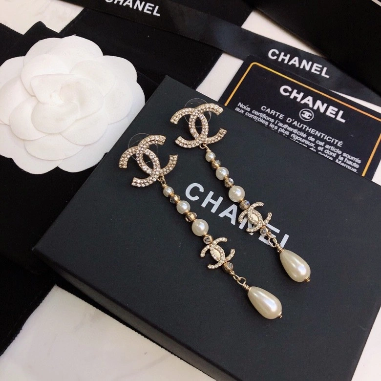 Chanel Earrings Affordable 227538