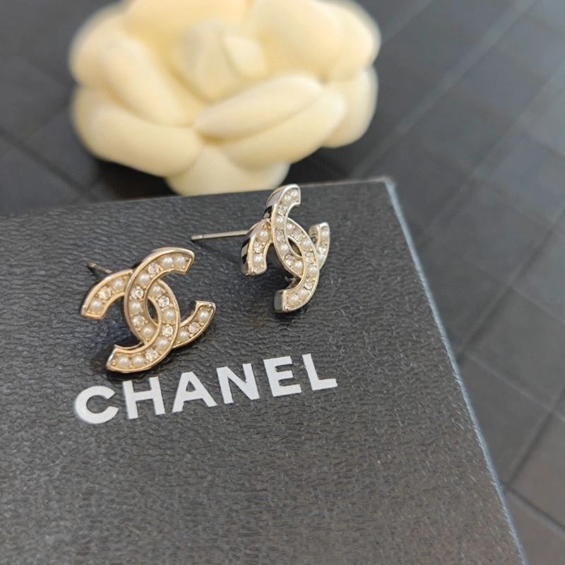 Chanel Earrings Unisex 227543