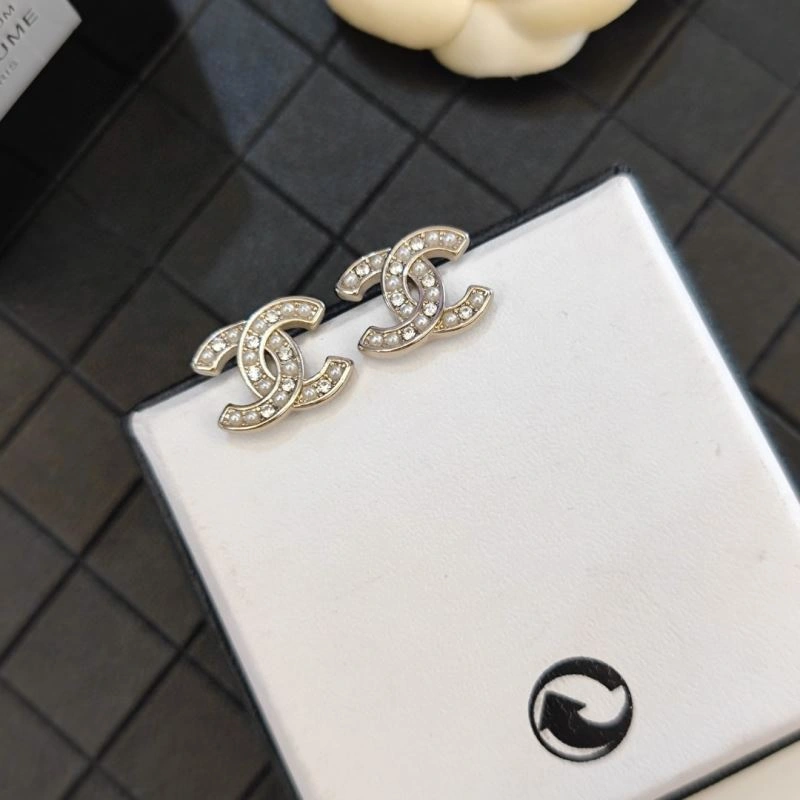 Chanel Earrings Unisex 227543