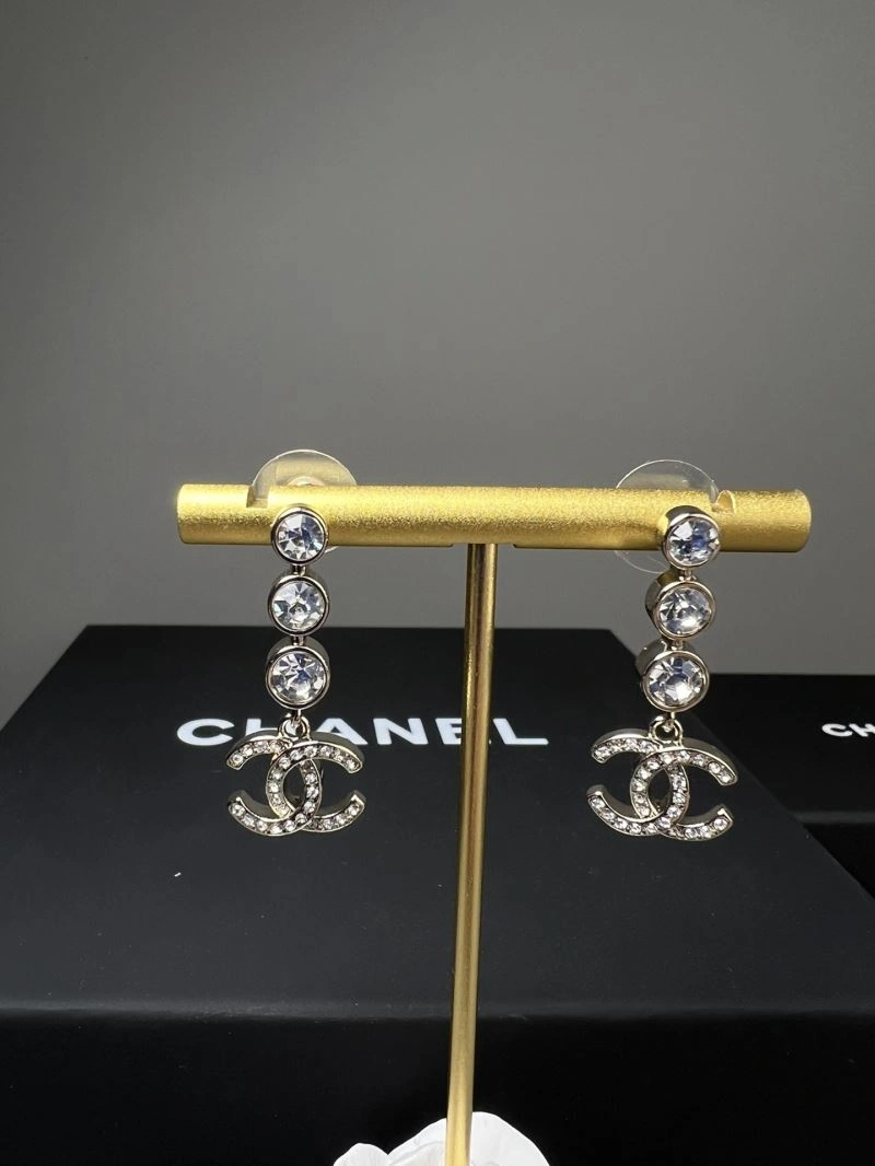 Chanel Earrings Stylish 227610