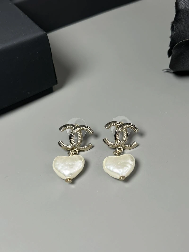 Chanel Earrings Neat 227528