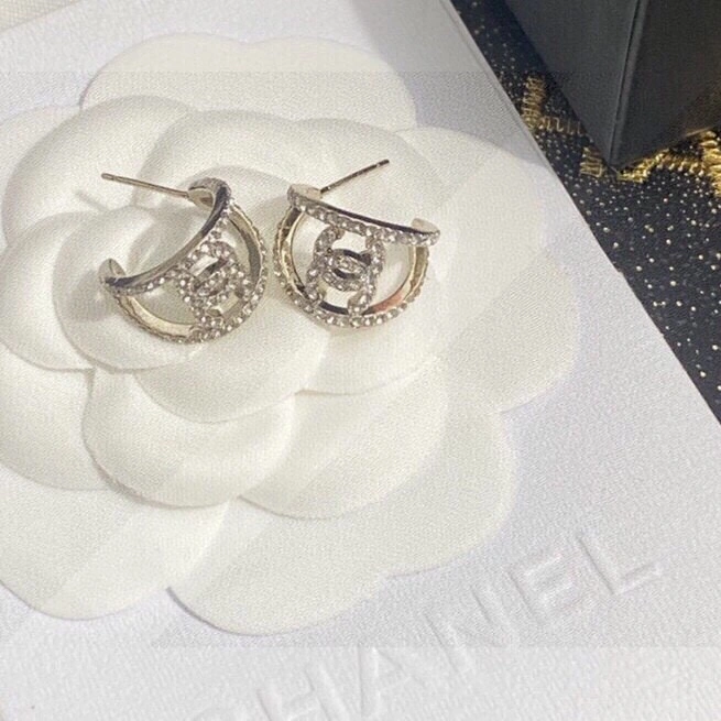 Chanel Earrings Trendy 227605