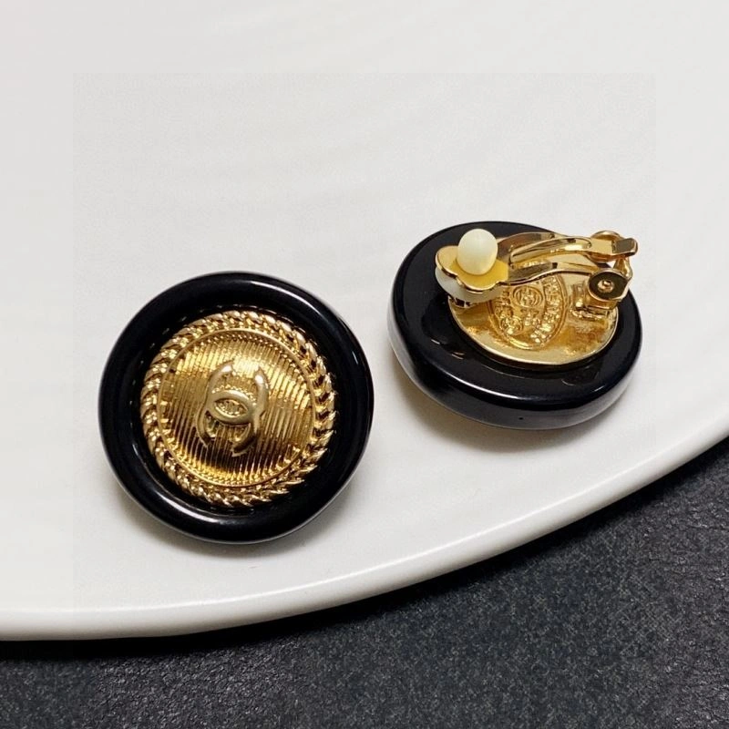 Chanel Earrings Effortless 227556